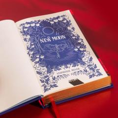 New Moon (Deluxe Collector's Edition)