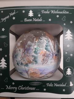 Glob -  Opac alb, Fetita pe banca