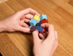Puzzle 3D din lemn - Elasti Cube
