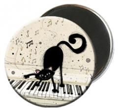 Magnet - Cat on Piano