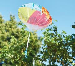 Parasutist colorat - mai multe modele