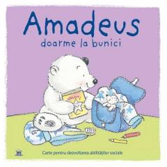 Amadeus doarme la bunici 
