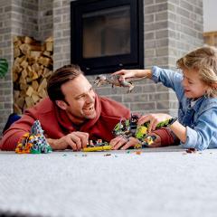 Lupta T. Rex contra Dino-Mech (75938)