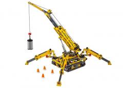 Tractor compact pe senile (42097)