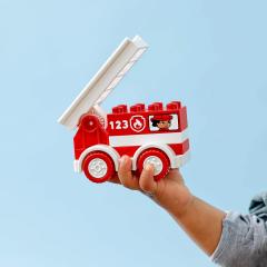 Camionul de pompieri (10917)