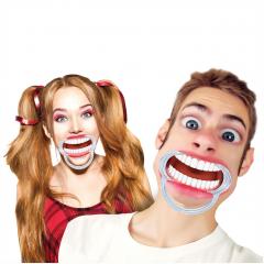 Joc - Cu gura pana la urechi