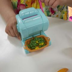 Bebelus Baby Alive - Snackin Shapes, fetita blonda