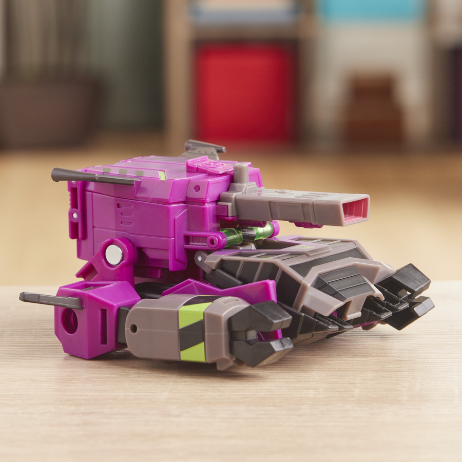 Jucarie - Transformers Cyberverse Battle For Cybertron Clobber