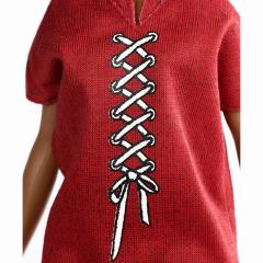 Papusa - Barbie Bruneta cu rochie tip hanorac rosie