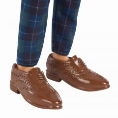 Papusa baiat - Barbie Fashionistas cu camasa si papion