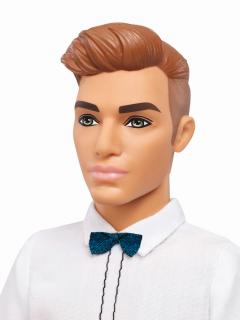 Papusa baiat - Barbie Fashionistas cu camasa si papion