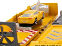 Masinuta Disney Cars - Transportator Cruz Ramirez