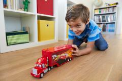 Masinuta Disney Cars - Transportator Mack