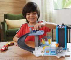 Set de joaca - Disney Cars, Rusteze Tuneup Center