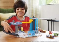 Set de joaca - Disney Cars, Rusteze Tuneup Center