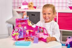 Set papusa - Evi cu rulota in camping / Holiday Camper