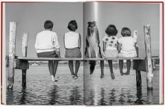 Dogs. Photographs 1941-1991