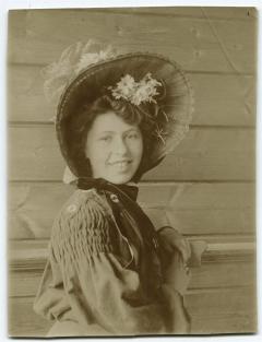 Sophie Taeuber-Arp (bilingual edition)