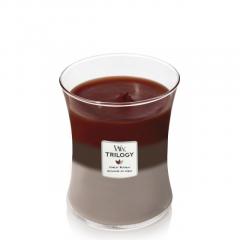 Lumanare parfumata - Medium Jar Trilogy - Forest Retreat