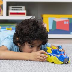 Masina - Paw Patrol Charged Up: Chase Deluxe Vehicle