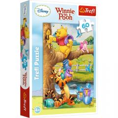 Puzzle 60 piese - Winnie The Pooh toti la treaba