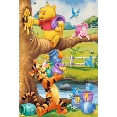 Puzzle 60 piese - Winnie The Pooh toti la treaba