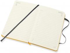 Agenda 2022 - 12-Month Daily Planner - Pocket, Hard Cover - Peanuts - Yellow