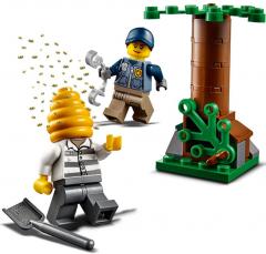 LEGO City - Dezertori pe munte (60171)